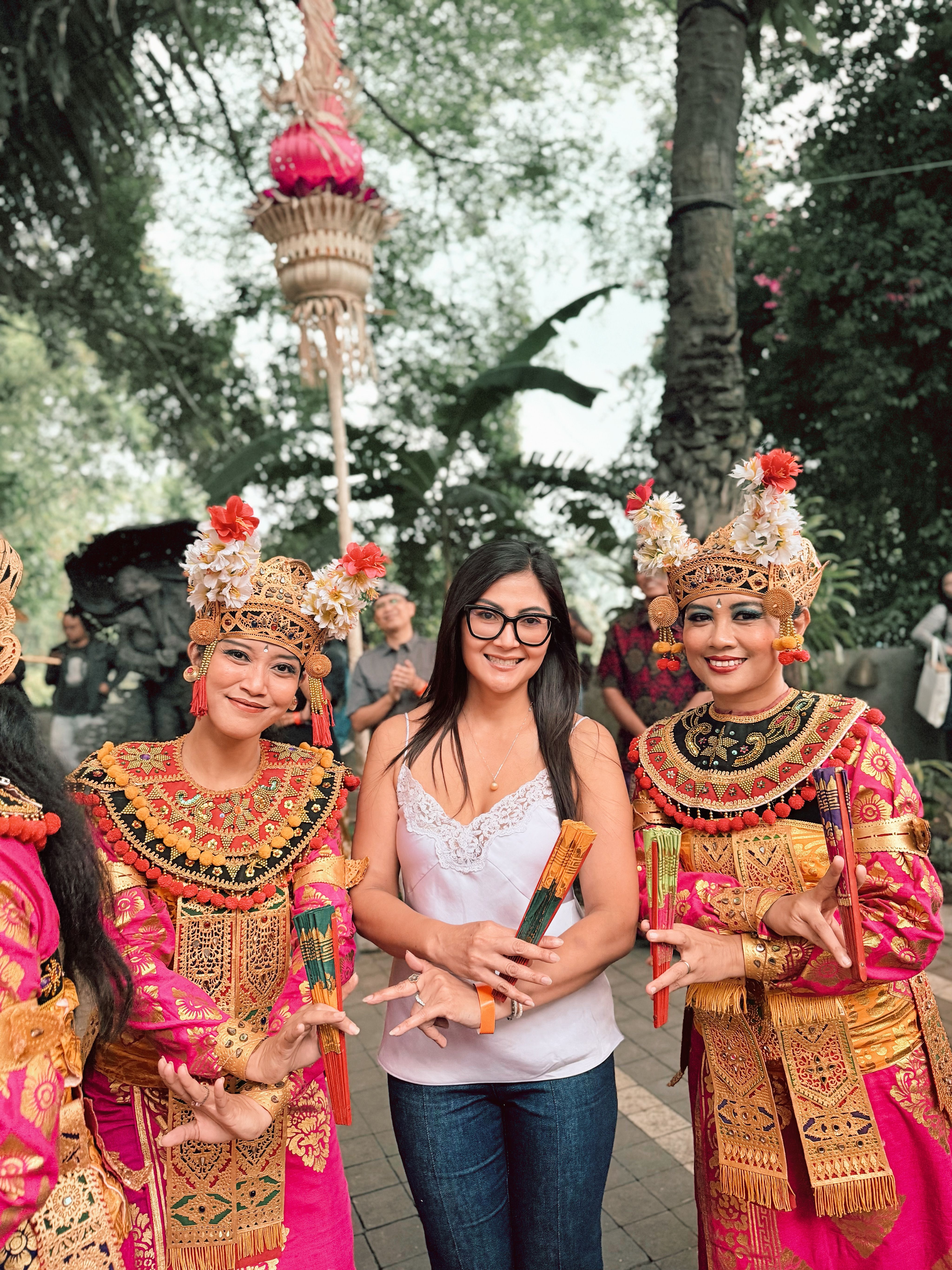 First-time traveller exploring Bali with a private local driver
